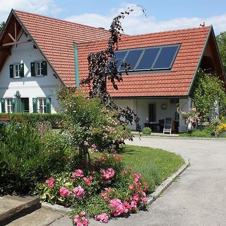 Buschenschank Orsl Wildbach Exterior foto